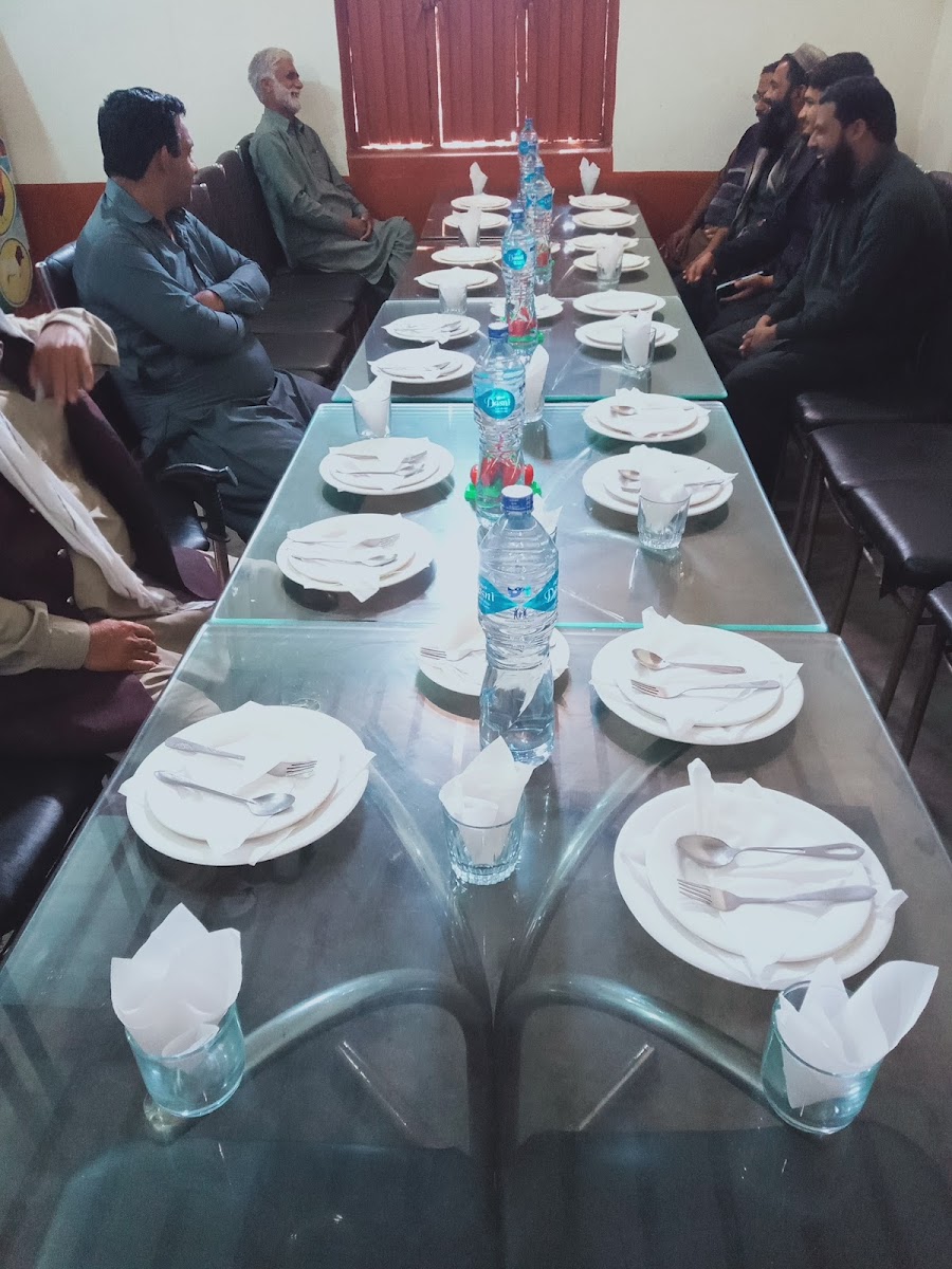 Al Rafeeq Pakistani And Chinese Restaurant